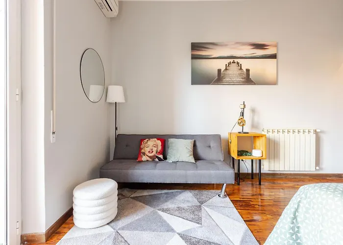 Casa Cornelia 10 Min To Metro, Near Vatican Apartment
