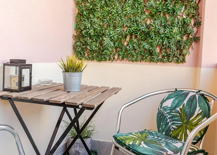 Casa Cornelia 10 Min To Metro, Near Vatican Apartment *