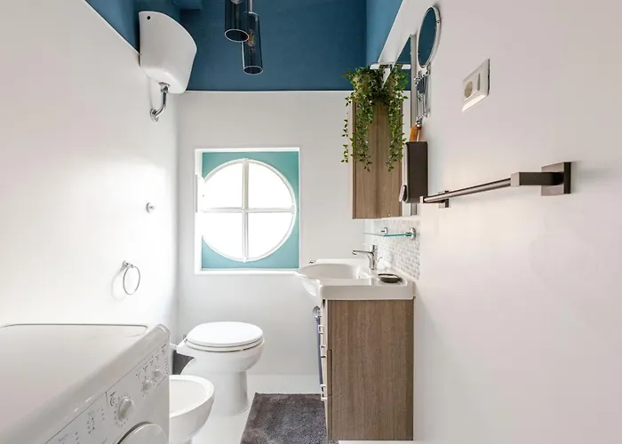 Casa Cornelia 10 Min To Metro, Near Vatican Apartment *